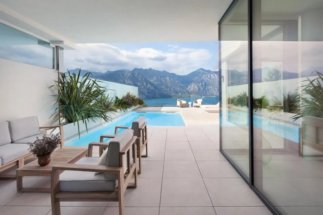 Апартаменты Residenza Dimora Privata With Pool Мальчезине